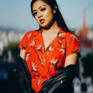 Meet your Posher, Alyssa mae